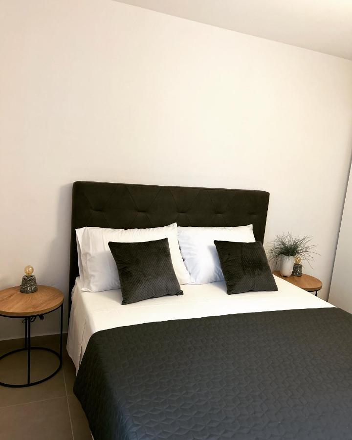 V Residence Apartments Рабац Экстерьер фото